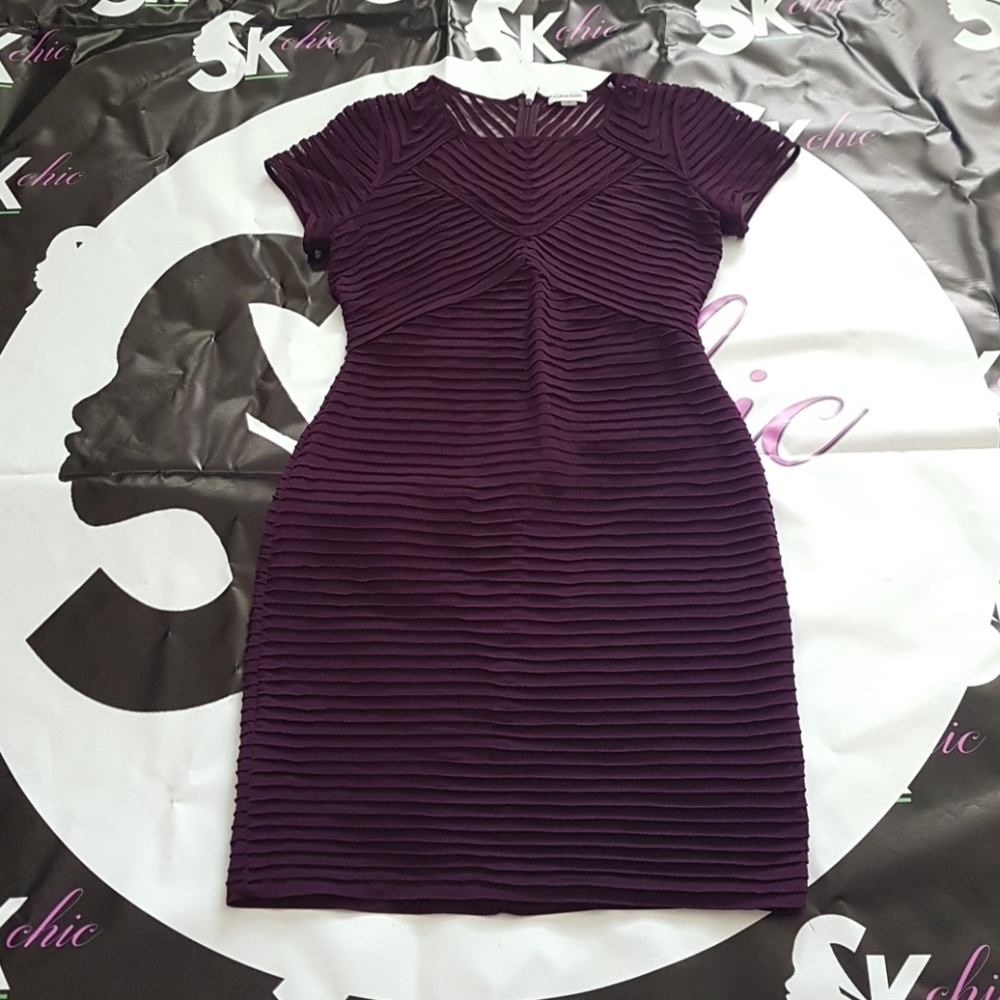 Calvin Klein Cocktail Purple fitted midi dress